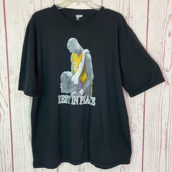 RIP Kobe Bryant Men XL 1X Black Mamba T Shirt Black Short Sleeve Basketball Flaw - Picture 2 of 8